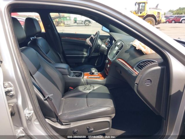 2C3CCAAG8EH315898 Chrysler 300