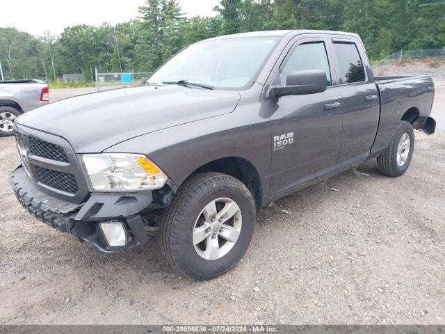 1C6RR7FG0KS534608 RAM 1500 Classic Express Quad Cab 4x4 6'4 Box
