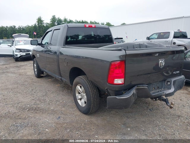 1C6RR7FG0KS534608 RAM 1500 Classic Express Quad Cab 4x4 6'4 Box
