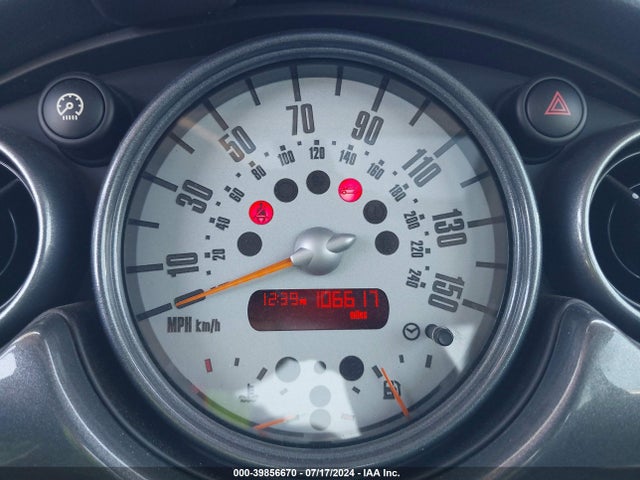 2005 MINI COOPER S WMWRE33505TL10332 Photo 6