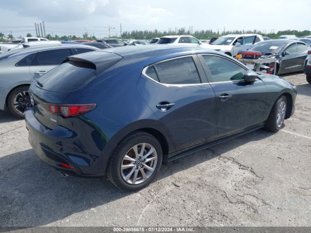 JM1BPAJL7M1301089 Mazda Mazda3 2.5 S