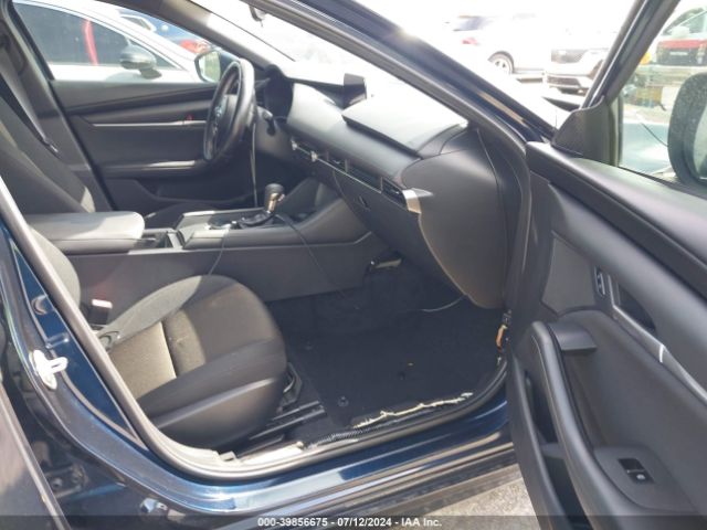 JM1BPAJL7M1301089 Mazda Mazda3 2.5 S
