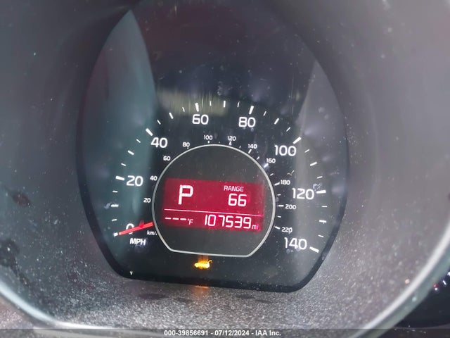 KIA SOUL + 2018 KNDJP3A53J7572121 Image 15