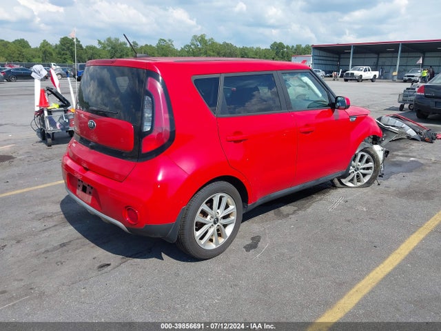 KIA SOUL + 2018 KNDJP3A53J7572121 Image 4