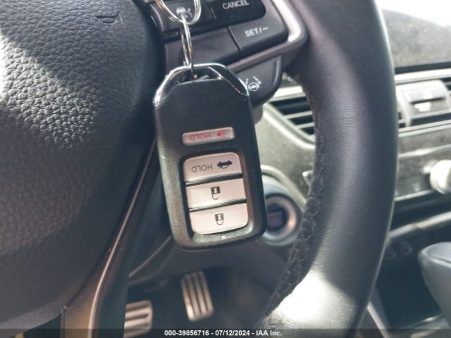 1HGCV1F36NA077898 Honda Accord Sport