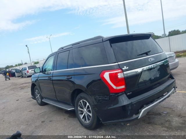 1FMJU1HT8KEA12069 Ford Expedition Xlt