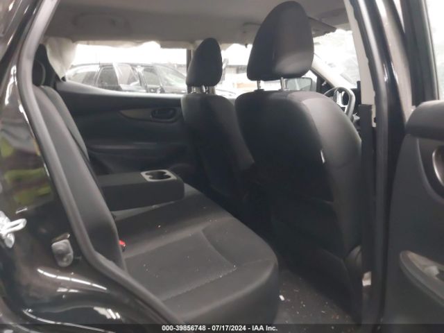 JN1BJ1CP7JW105947 Nissan Rogue Sport S