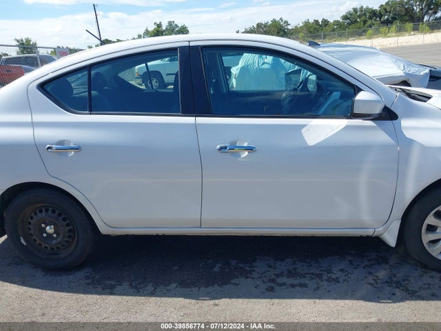 Nissan Versa 1.6 Sv 2018 3N1CN7AP7JL860715 Image 14