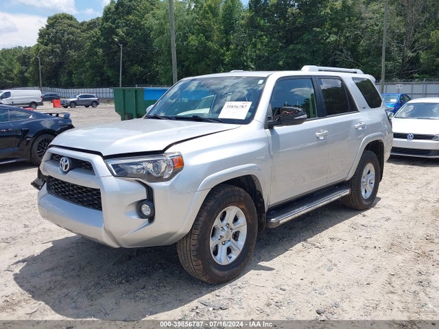 Toyota 4runner Sr5 Premium 2018 JTEZU5JR5J5182218 Image 2