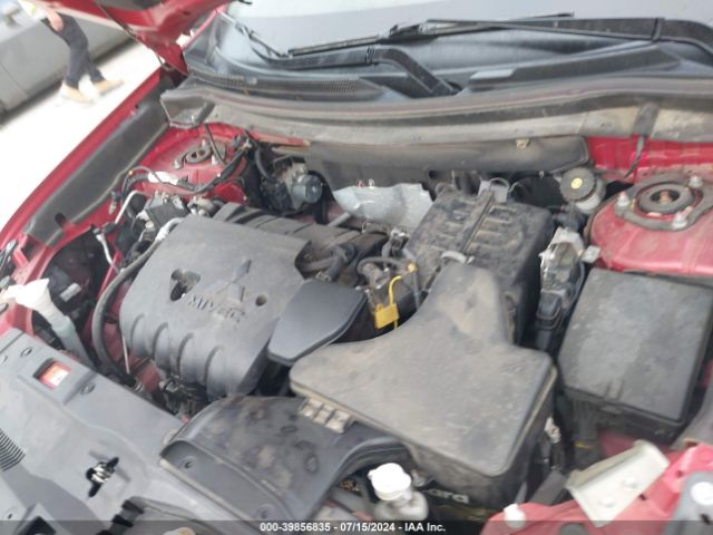 JA4AZ3A36JZ036514 Mitsubishi Outlander Se