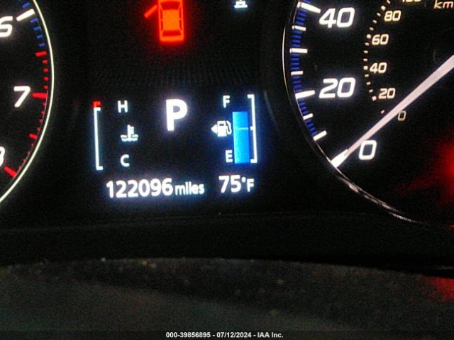 JA4AZ3A3XGZ064454 Mitsubishi Outlander Se