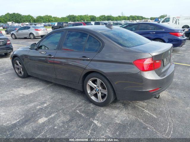 WBA3B1C58FK137038 BMW 320i