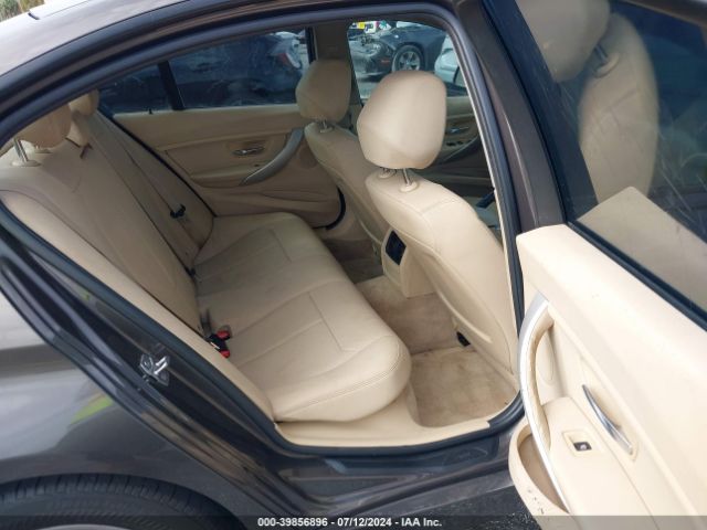 WBA3B1C58FK137038 BMW 320i