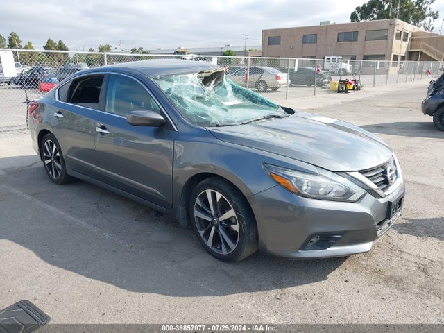 Nissan Altima 2.5 Sr 2017 1N4AL3AP7HC205078 Image 1