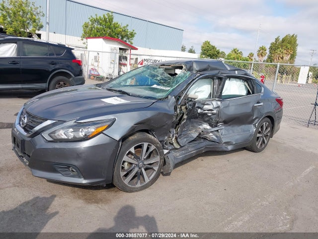 Nissan Altima 2.5 Sr 2017 1N4AL3AP7HC205078 Image 2