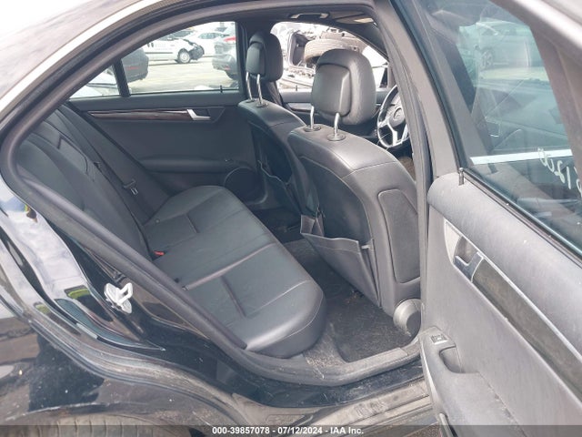 WDDGF8AB7EG174096 Mercedes-Benz C 300 Luxury 4matic/sport 4matic