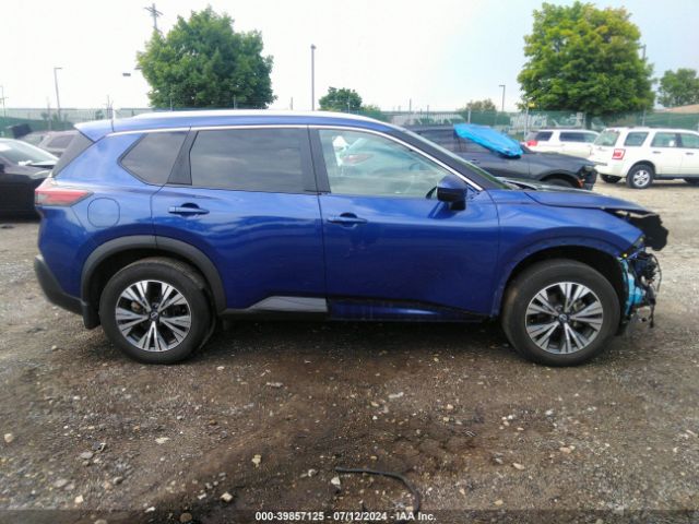 5N1BT3BBXNC699509 Nissan Rogue Sv Intelligent Awd