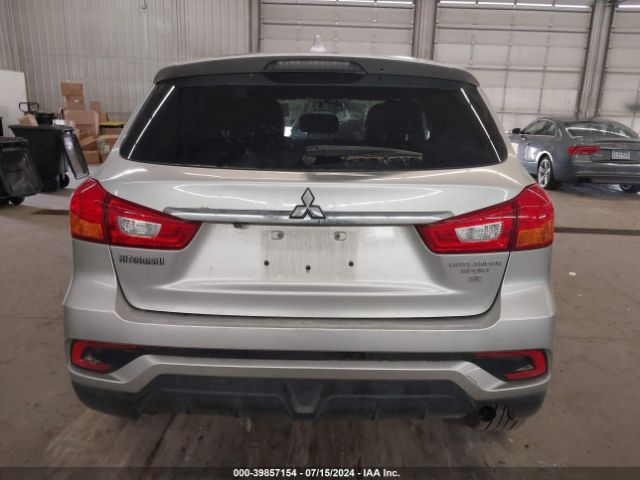 JA4AP3AW0JU015526 Mitsubishi Outlander Sport 2.4 Se