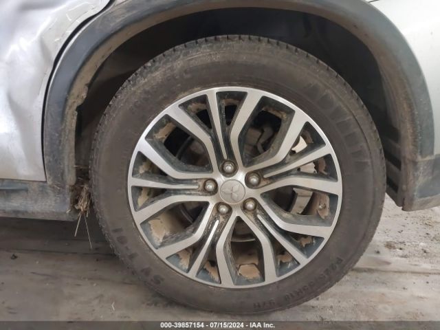 JA4AP3AW0JU015526 Mitsubishi Outlander Sport 2.4 Se