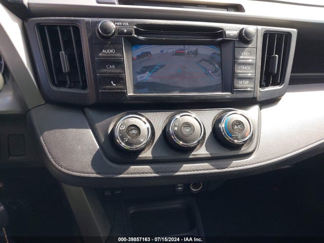 Toyota RAV4 LE 2016 2T3BFREV8GW411183 Image 18