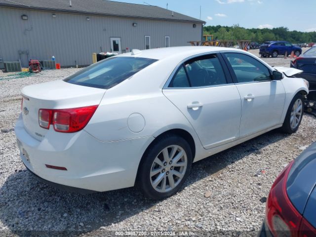 1G11E5SL0EF260339 Chevrolet MALIBU 2LT