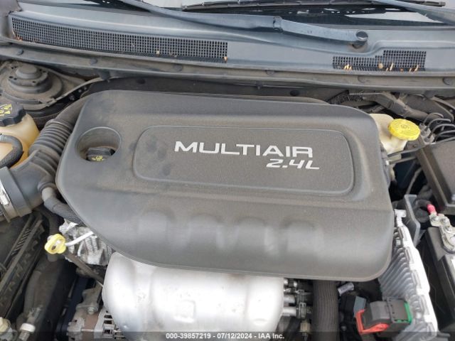 1C3CCCBB4FN537670 Chrysler 200 S