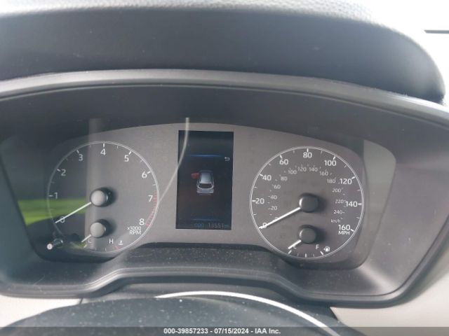 7MUAAAAG0PV054625 Toyota Corolla Cross L