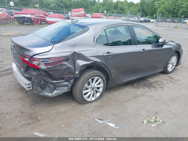 4T1C11BK7RU114867 Toyota CAMRY LE