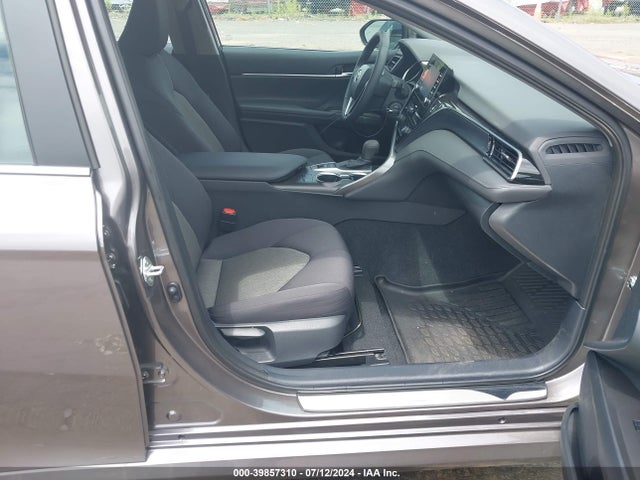4T1C11BK7RU114867 Toyota CAMRY LE