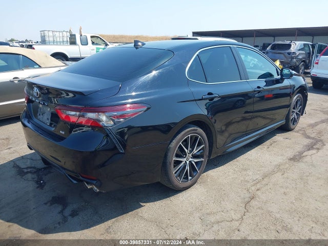 Toyota CAMRY SE 2022 4T1G11AK0NU698218 Image 4