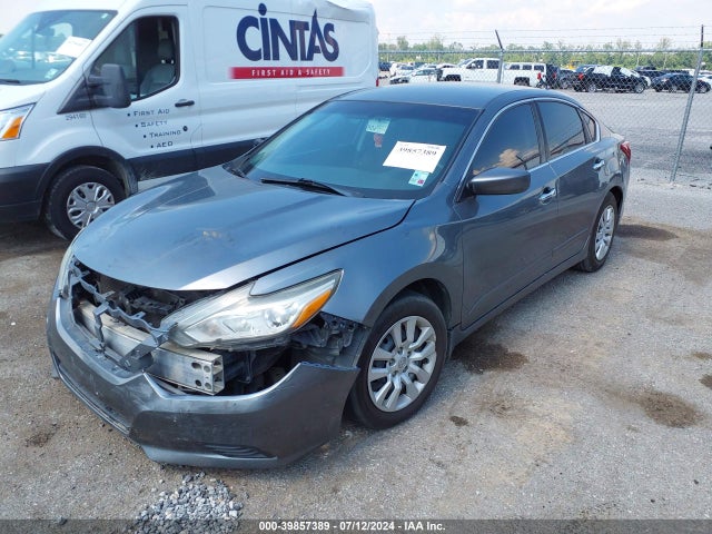 Nissan Altima 2.5 S 2016 1N4AL3AP3GN314401 Image 2