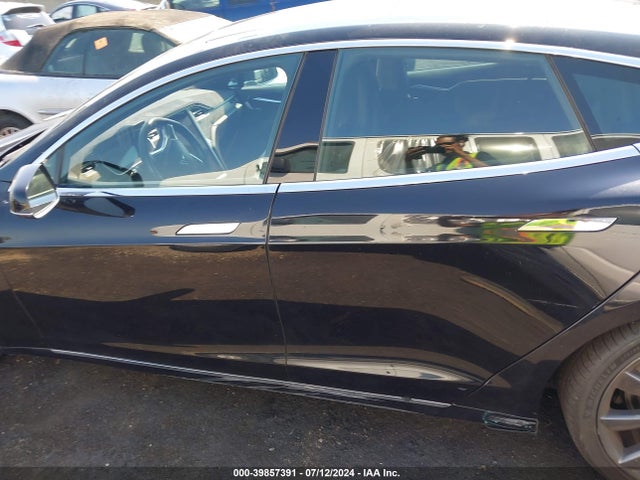 Tesla Model S 60/70/75/85 2016 5YJSA1E13GF155263 Image 14