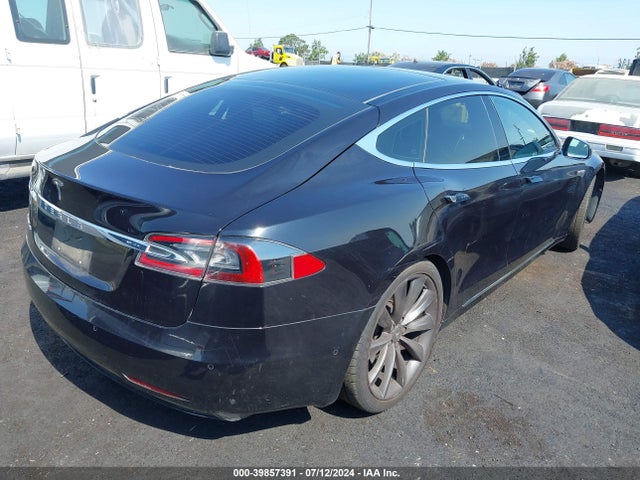 Tesla Model S 60/70/75/85 2016 5YJSA1E13GF155263 Image 4