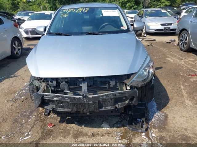 3MYDLBYV3HY154435 Toyota YARIS IA