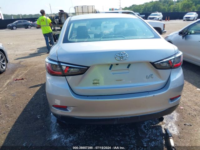 3MYDLBYV3HY154435 Toyota YARIS IA