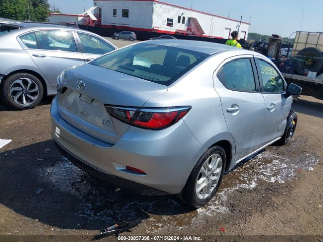 3MYDLBYV3HY154435 Toyota YARIS IA