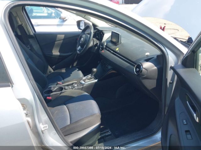 3MYDLBYV3HY154435 Toyota YARIS IA