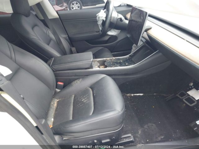 2019 TESLA MODEL 3 5YJ3E1EB6KF359548 Photo 4