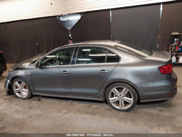 3VW4T7AJ8GM230043 Volkswagen Jetta 2.0t Gli Se