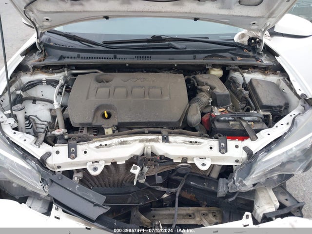 Toyota COROLLA LE 2018 2T1BURHE0JC073278 Image 10