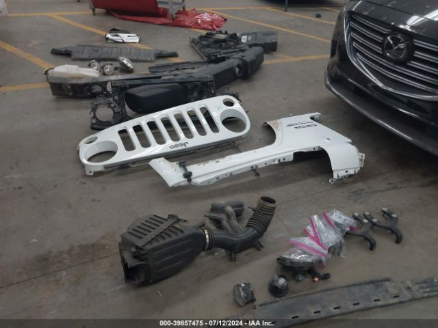 1C4HJWDG9JL904892 Jeep Wrangler Jk Unlimited Sport S 4x4