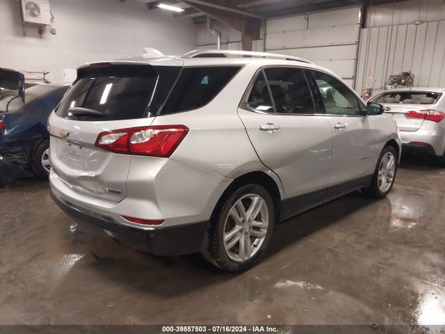 Chevrolet Equinox Premier 2018 2GNAXMEV9J6311289 Image 4