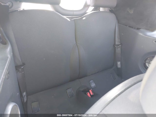 2005 MINI COOPER WMWRF33445TG12049 Photo 7