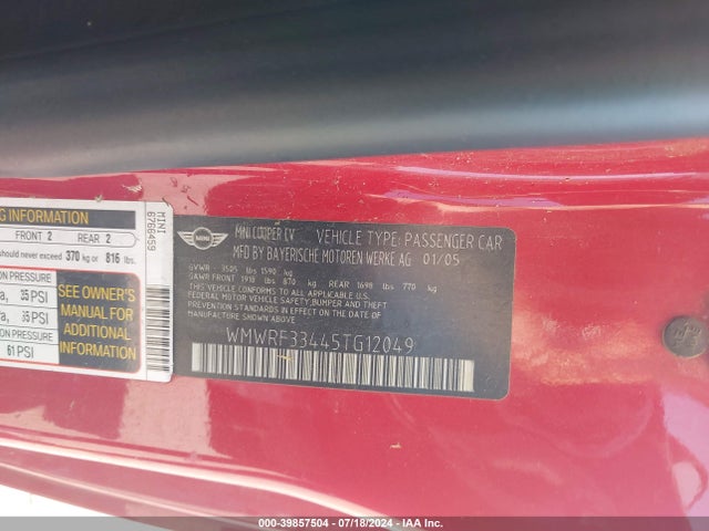 2005 MINI COOPER WMWRF33445TG12049 Photo 8