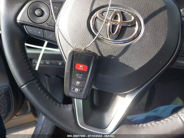 Toyota Rav4 Xle Premium 2019 2T3C1RFV4KW057348 Image 11