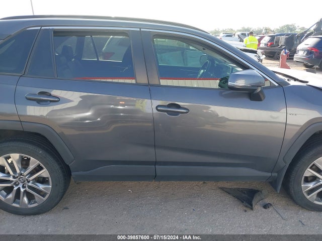 Toyota Rav4 Xle Premium 2019 2T3C1RFV4KW057348 Image 13