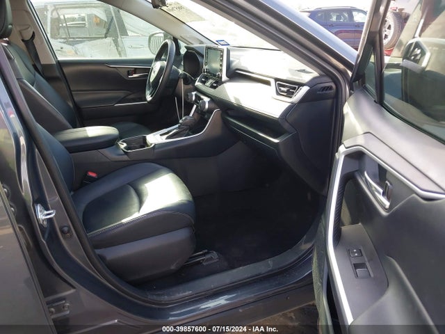 Toyota Rav4 Xle Premium 2019 2T3C1RFV4KW057348 Image 5