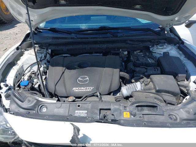 JM1GL1V57H1112820 Mazda Mazda6 Touring