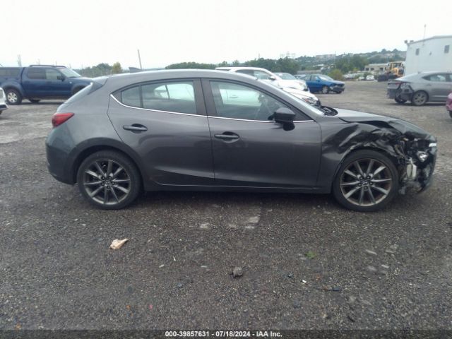 3MZBN1L36JM274756 Mazda Mazda3 Touring