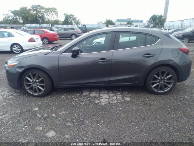 3MZBN1L36JM274756 Mazda Mazda3 Touring